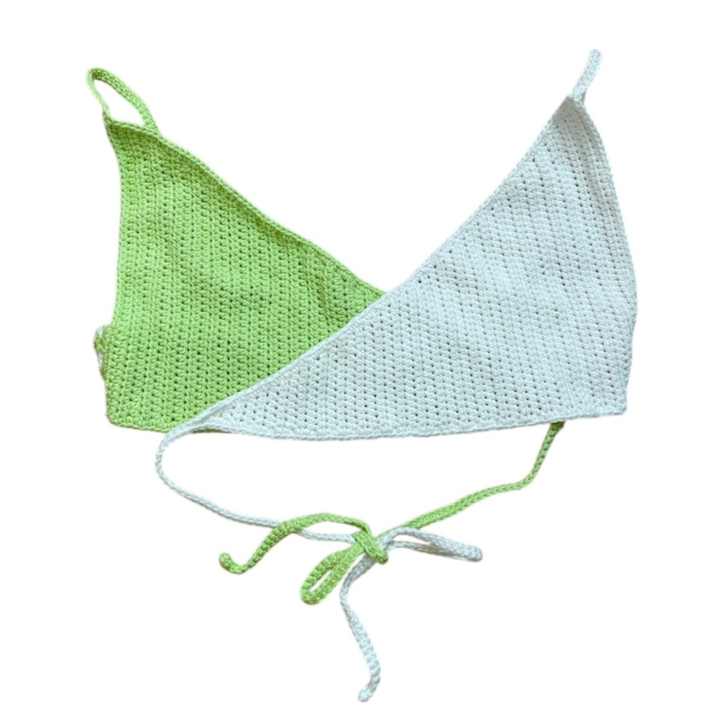 Women’s Colorblock Wrap Top in Green and White MEDIUM